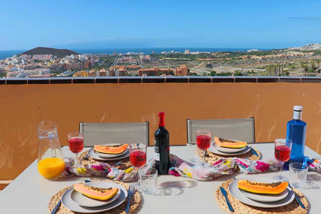 Apartamento Sunset In The Heights Ocean View - Heated Pool Los Cristianos  Exterior foto